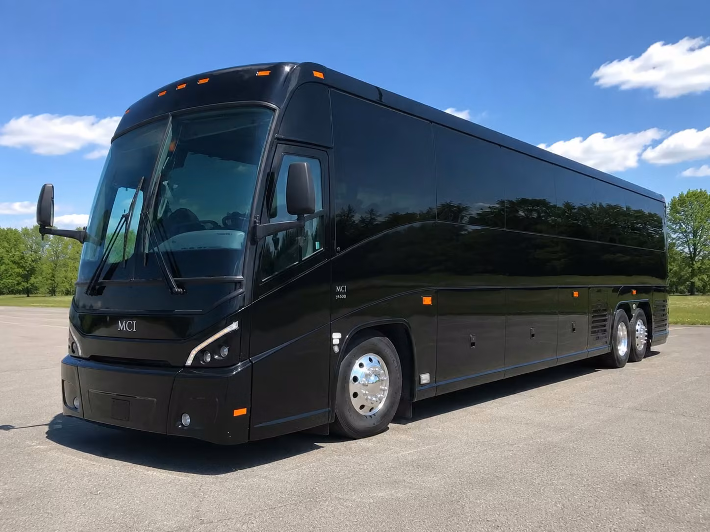 shuttle bus rentals for pueblo riverwalk events and festivals